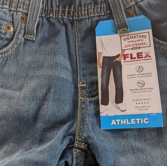 Boys size 8 Levi Flex Active jeans - Picture 4 of 6